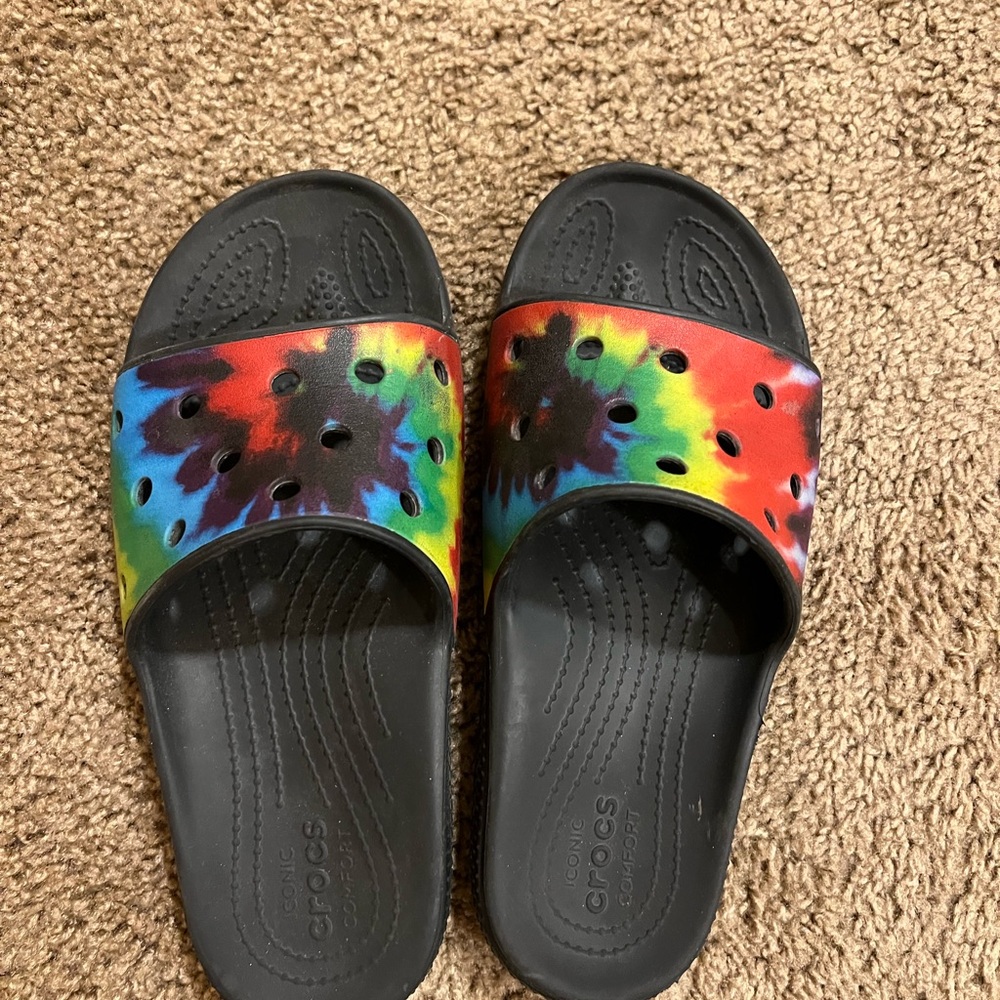 Crocs - Picture 2 of 4
